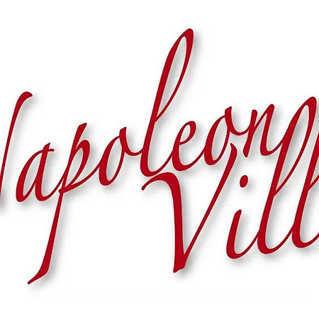 Napoleonvilla Fuer Kreative Auszeiten Ferienhaus *