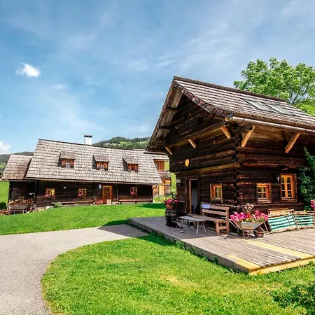 Napoleonvilla Fuer Kreative Auszeiten *